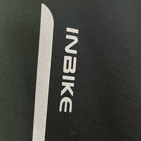 Reflective Cycling Jacket - Picture 2 of 4